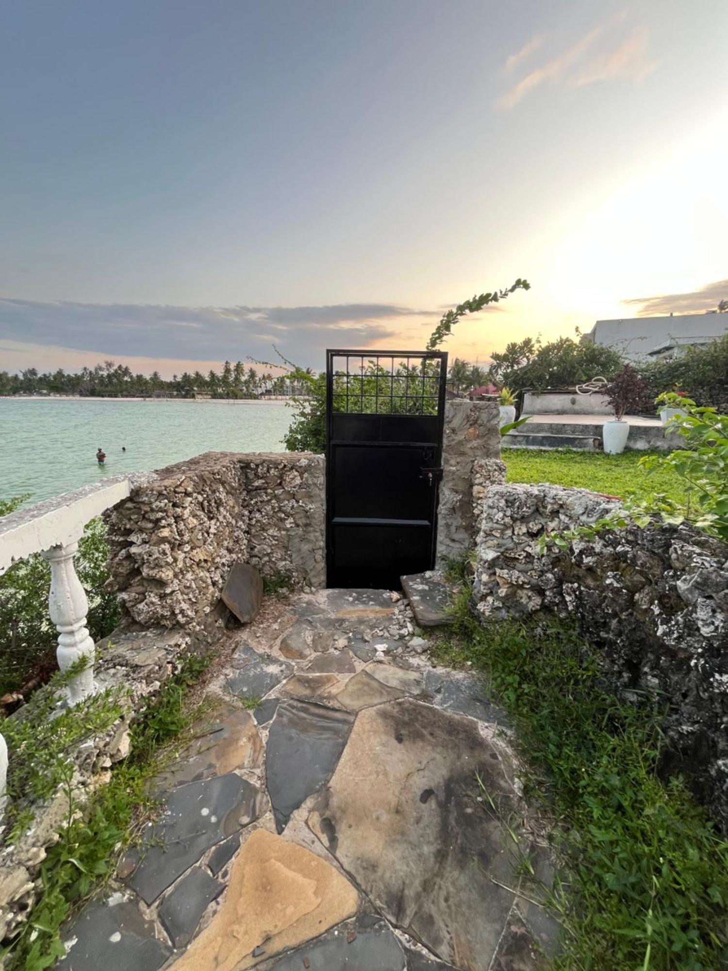 Malcom Residence 2 Mdudu Mkubwa Экстерьер фото
